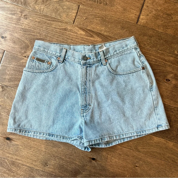 Vintage Calvin Klein classic easy fit shorts size 11